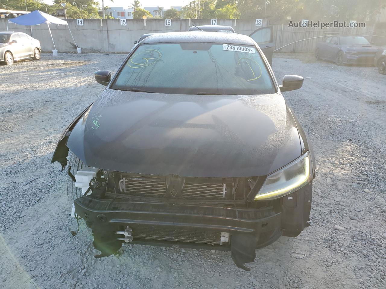 2018 Volkswagen Jetta Se Black vin: 3VWDB7AJ1JM240004