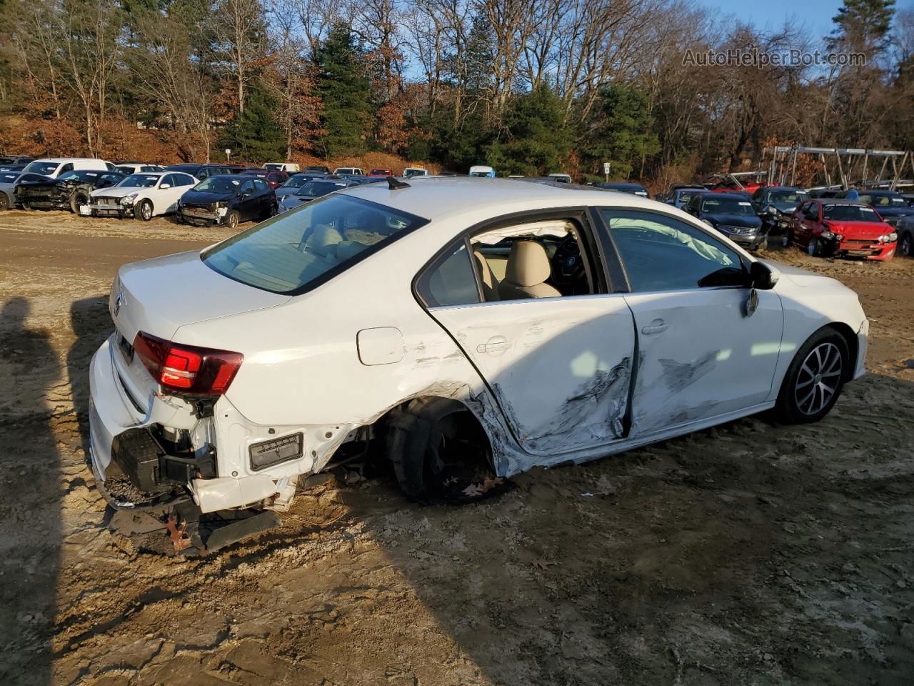 2018 Volkswagen Jetta Se White vin: 3VWDB7AJ2JM256633