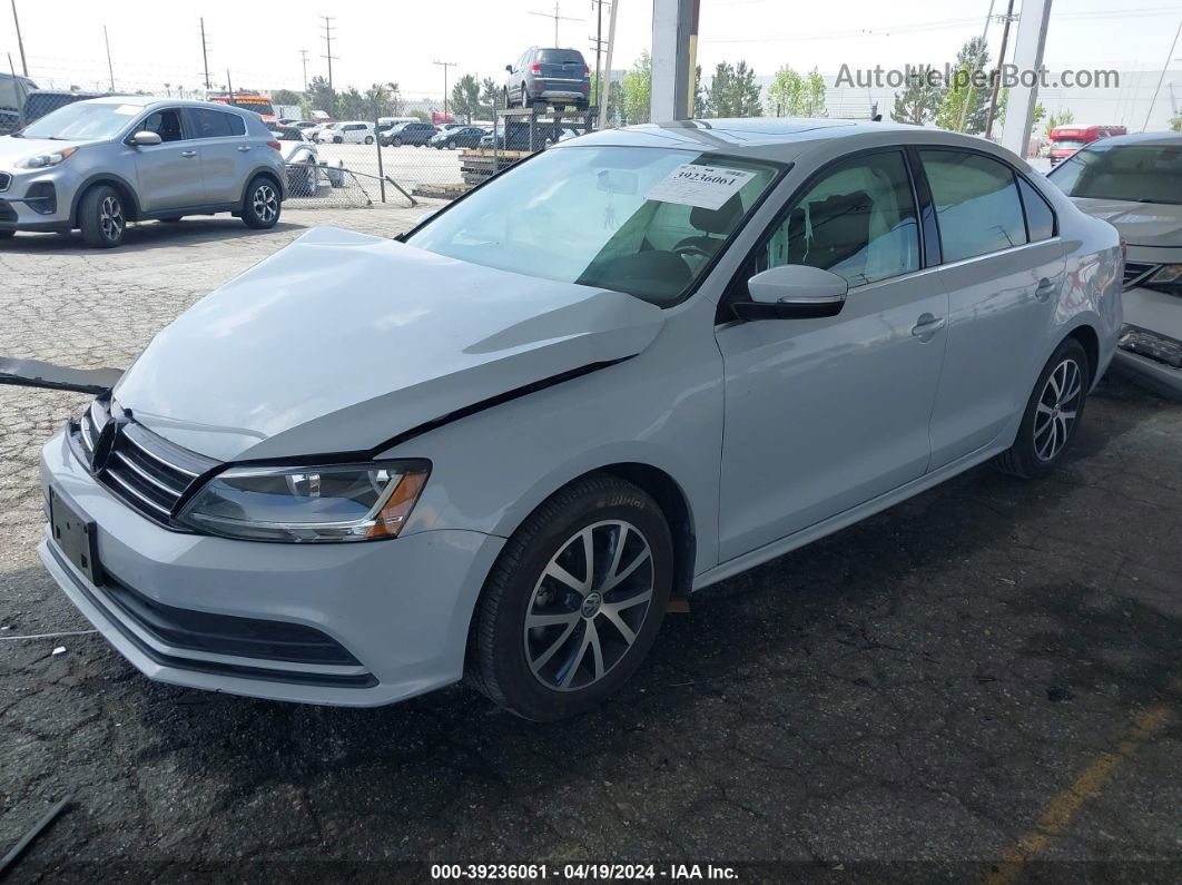 2017 Volkswagen Jetta 1.4t Se Кремовый vin: 3VWDB7AJ4HM359031