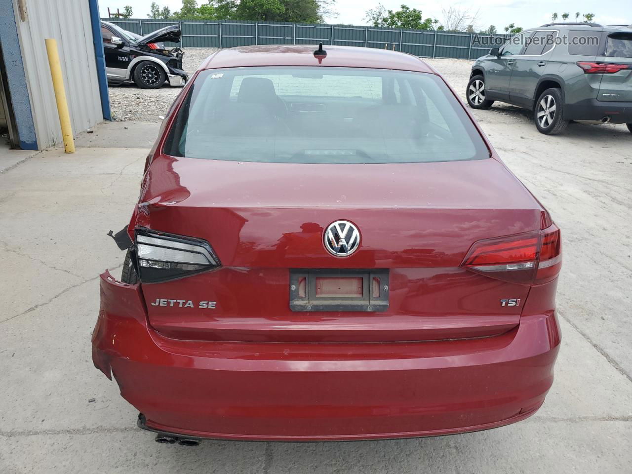 2018 Volkswagen Jetta Se Maroon vin: 3VWDB7AJ4JM209362