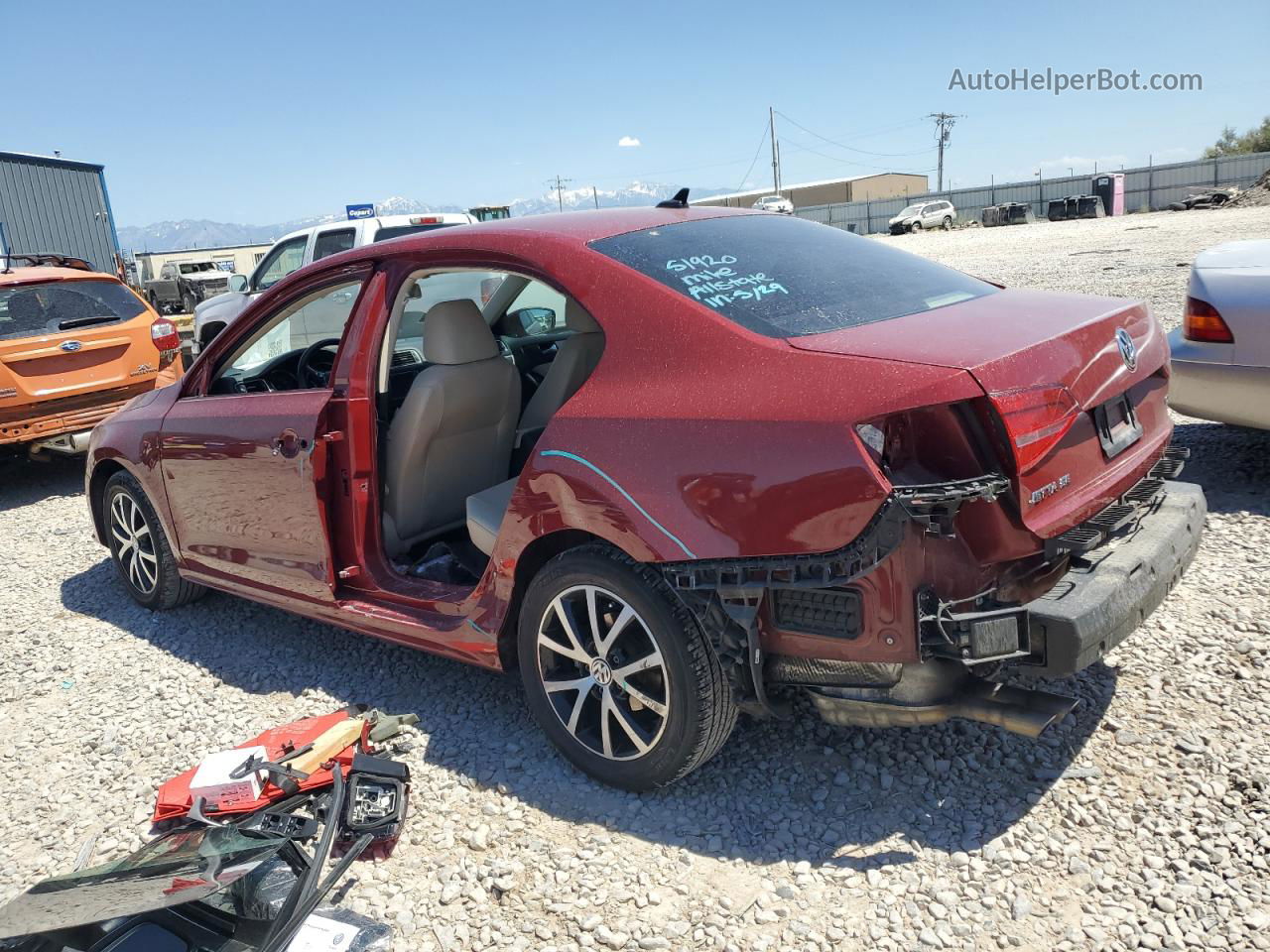 2018 Volkswagen Jetta Se Burgundy vin: 3VWDB7AJ5JM224159