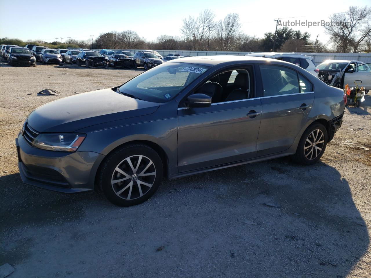 2018 Volkswagen Jetta Se Gray vin: 3VWDB7AJ6JM233100