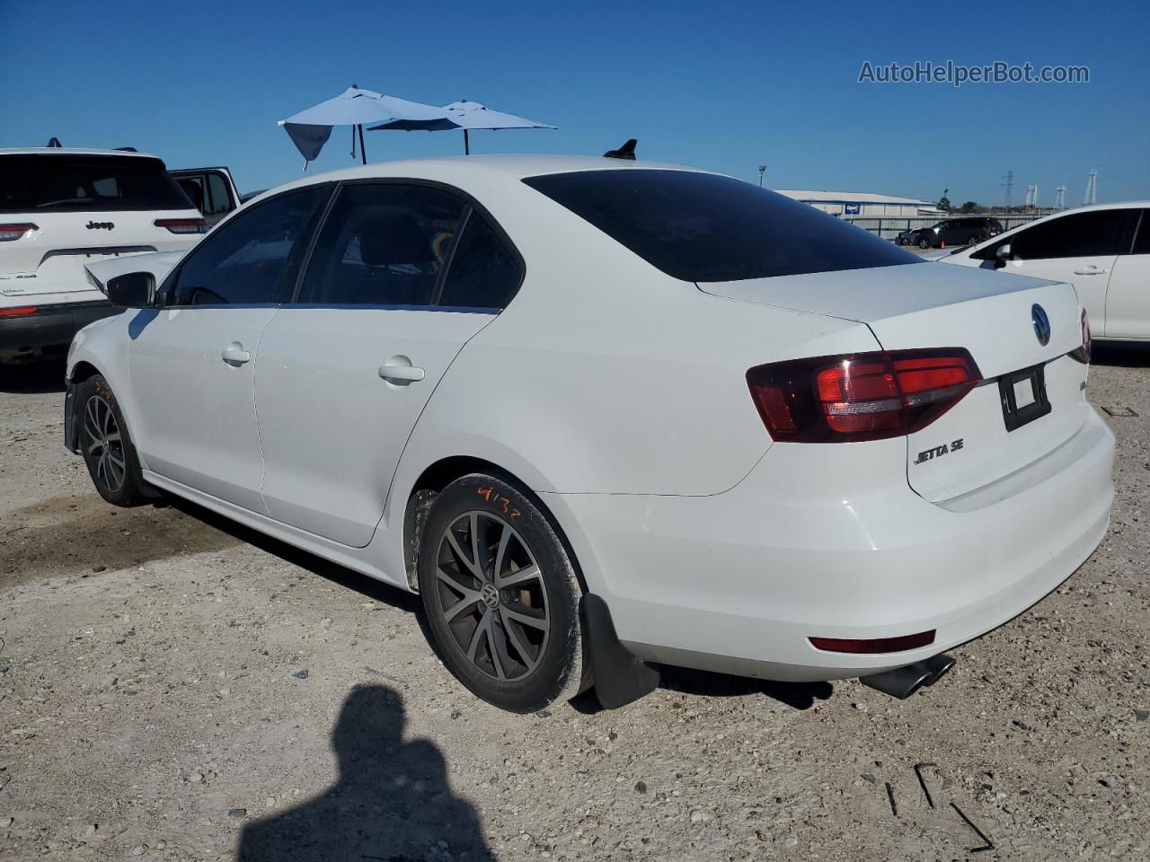 2018 Volkswagen Jetta Se White vin: 3VWDB7AJ6JM259969