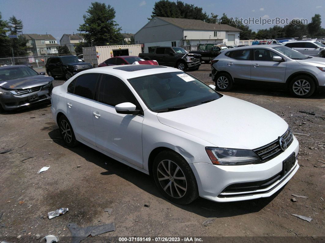 2017 Volkswagen Jetta 1.4t Se Белый vin: 3VWDB7AJ7HM410506