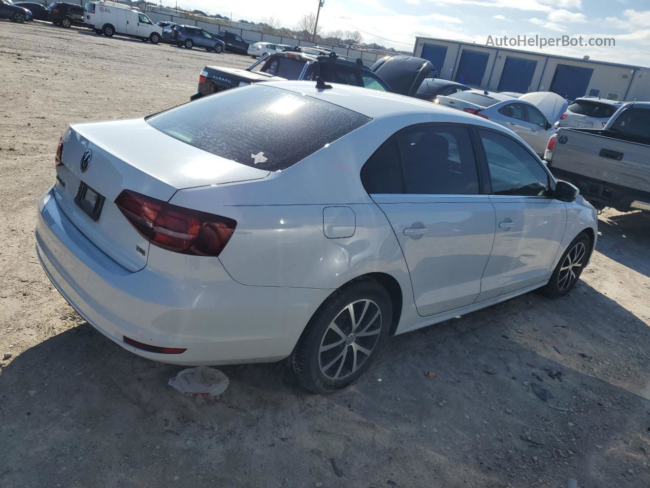 2018 Volkswagen Jetta Se White vin: 3VWDB7AJ7JM208884