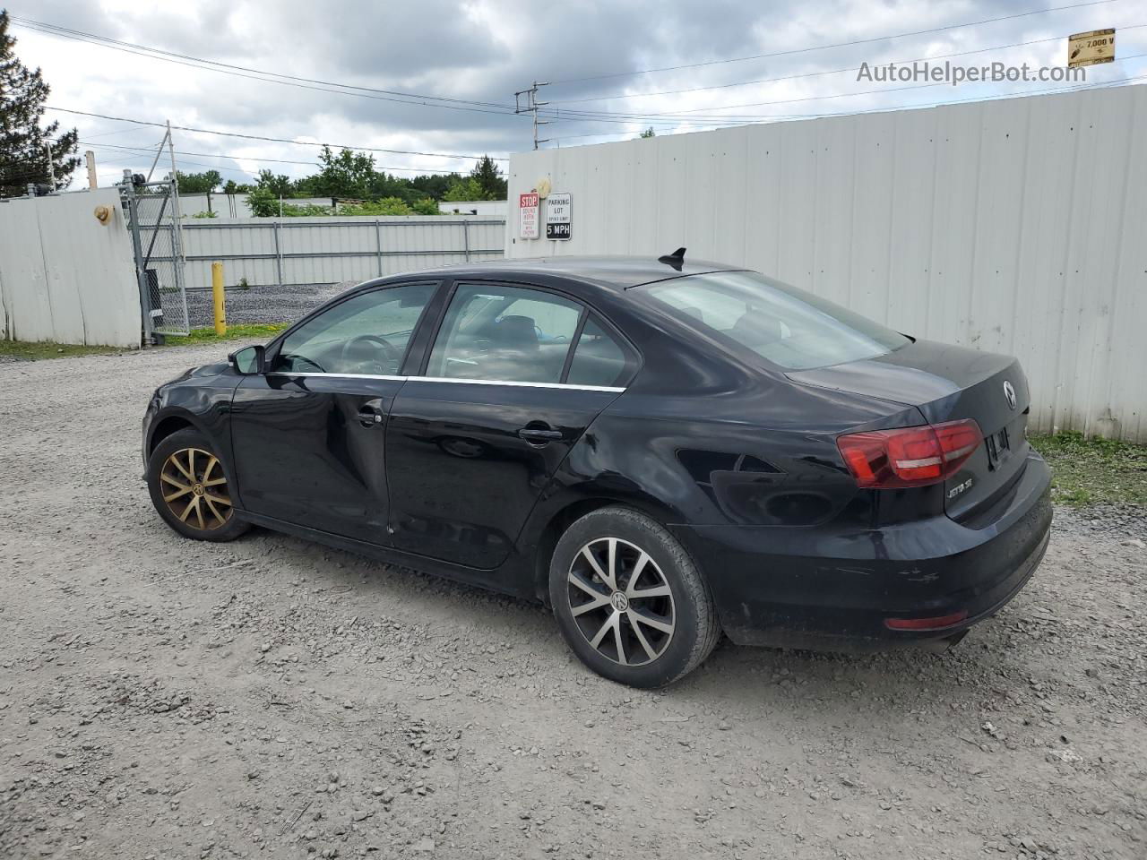 2018 Volkswagen Jetta Se Черный vin: 3VWDB7AJ9JM237268