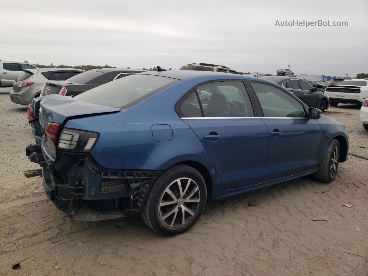 2018 Volkswagen Jetta Se Blue vin: 3VWDB7AJ9JM250120