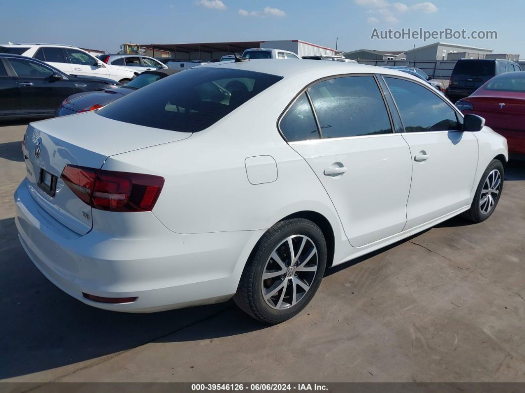 2017 Volkswagen Jetta 1.4t Se Белый vin: 3VWDB7AJXHM308973