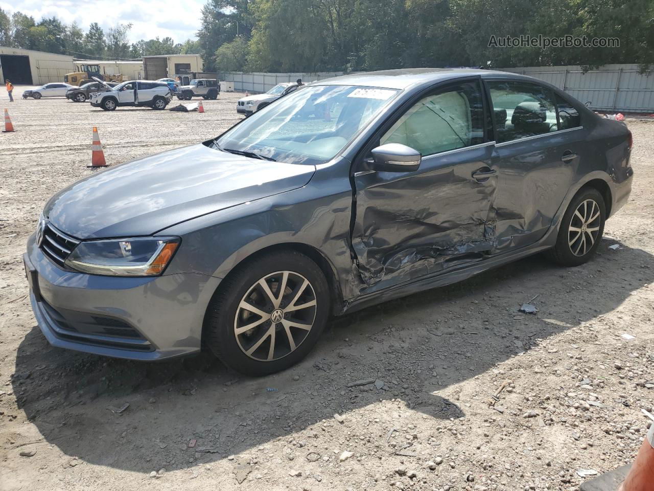 2018 Volkswagen Jetta Se Gray vin: 3VWDB7AJXJM226666