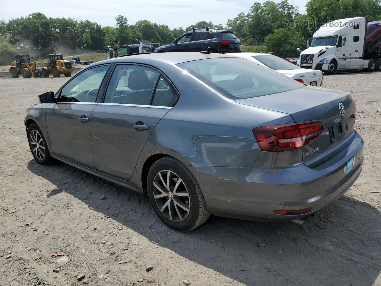 2018 Volkswagen Jetta Se Gray vin: 3VWDB7AJXJM246058