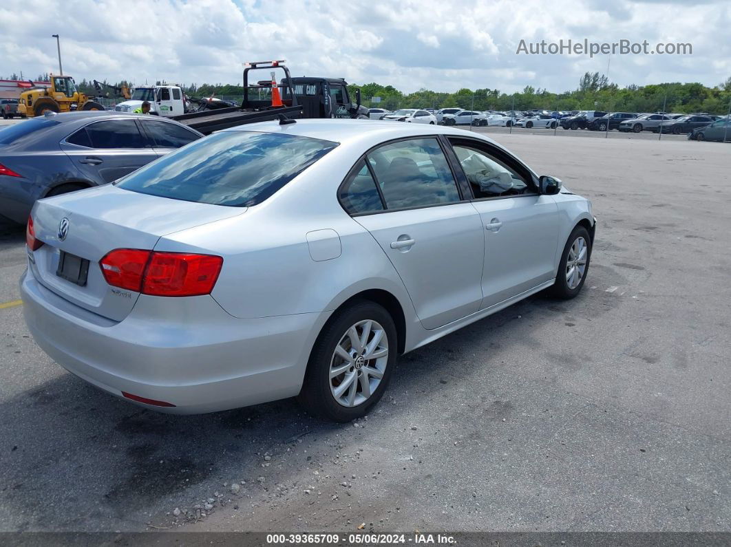 2012 Volkswagen Jetta 2.5l Se Silver vin: 3VWDP7AJ6CM309192