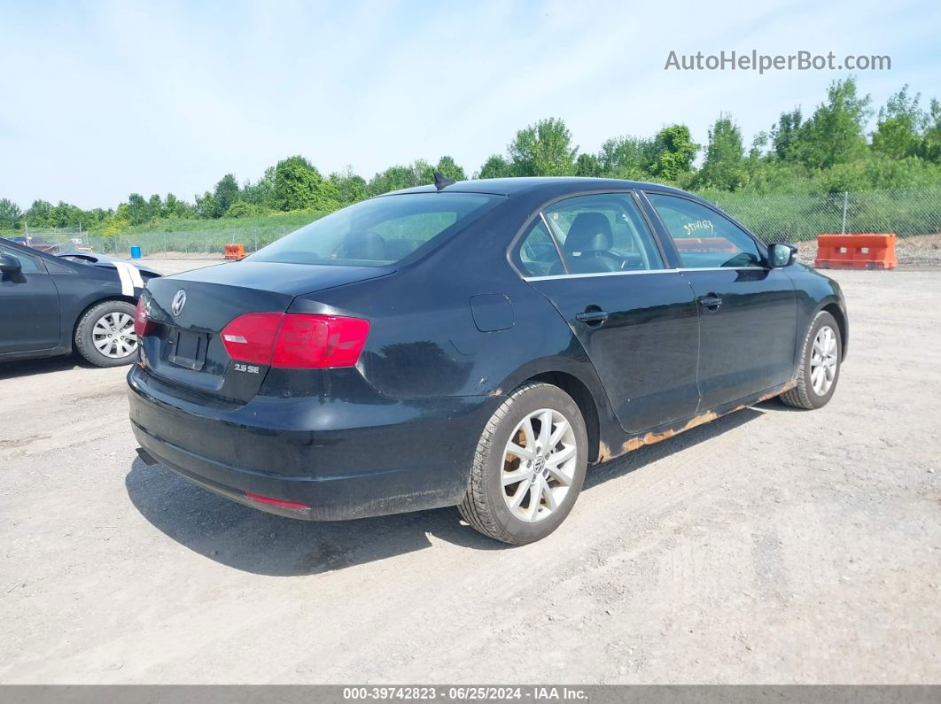 2013 Volkswagen Jetta 2.5l Se Черный vin: 3VWDP7AJ7DM210639