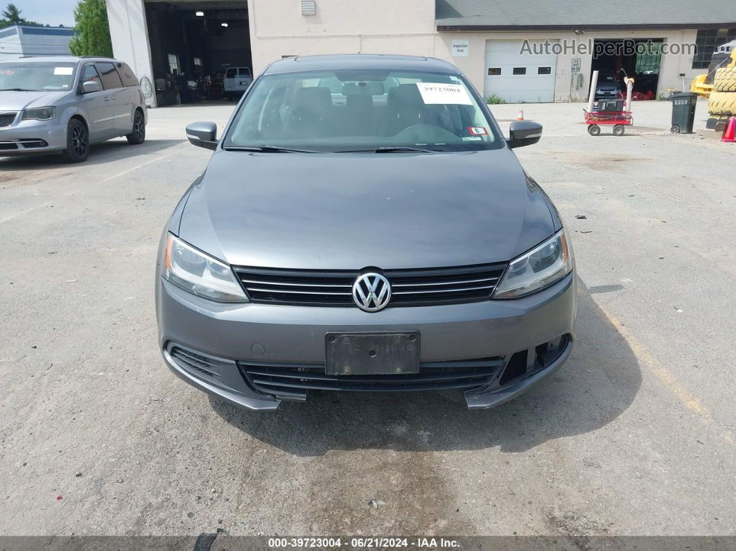 2013 Volkswagen Jetta 2.5l Se Gray vin: 3VWDP7AJ9DM420076