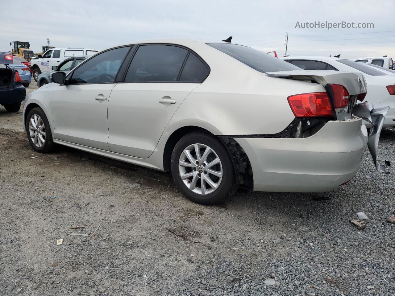 2011 Volkswagen Jetta Se Beige vin: 3VWDX7AJ0BM338573