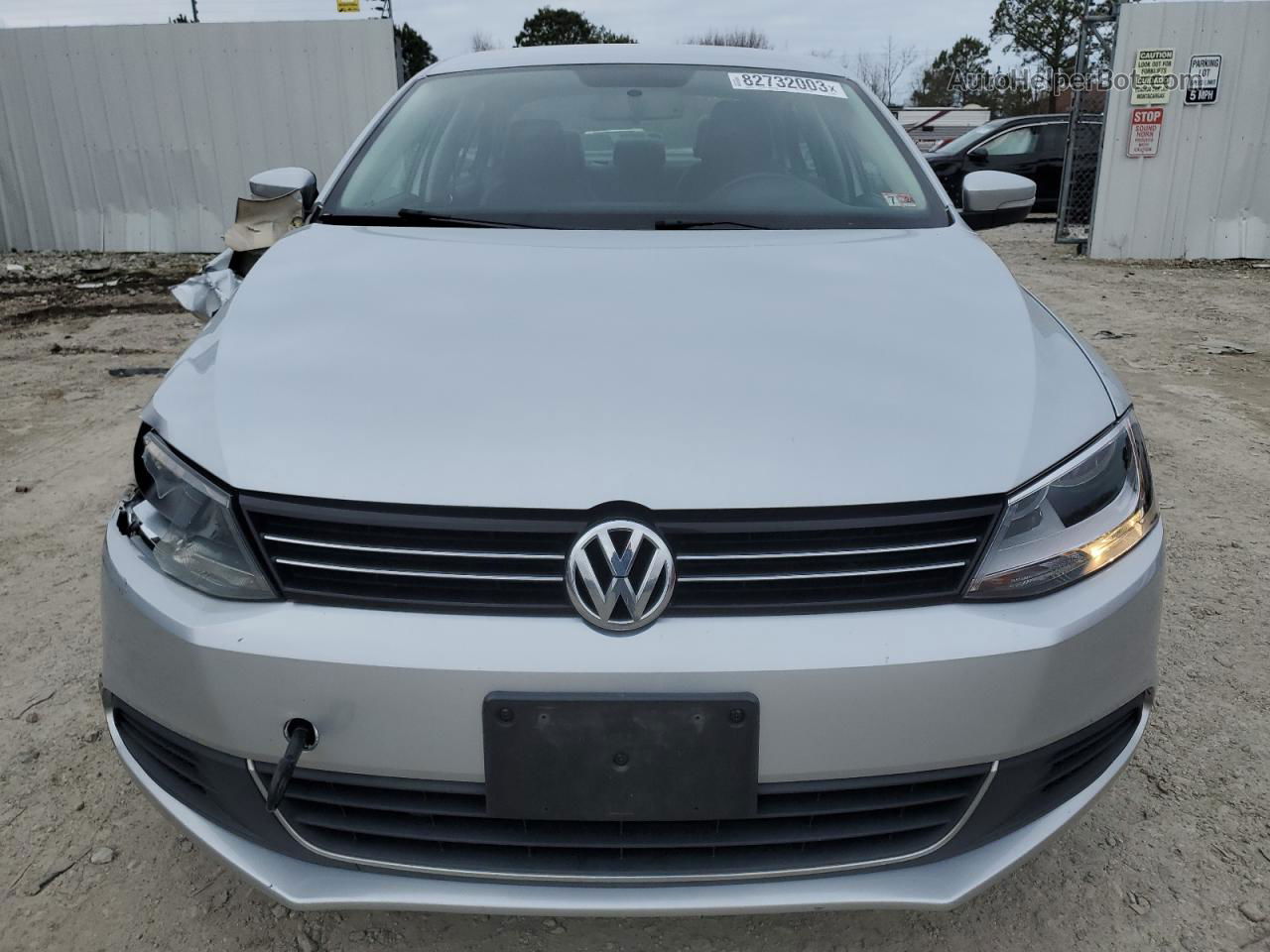 2013 Volkswagen Jetta Se Silver vin: 3VWDX7AJ2DM306663