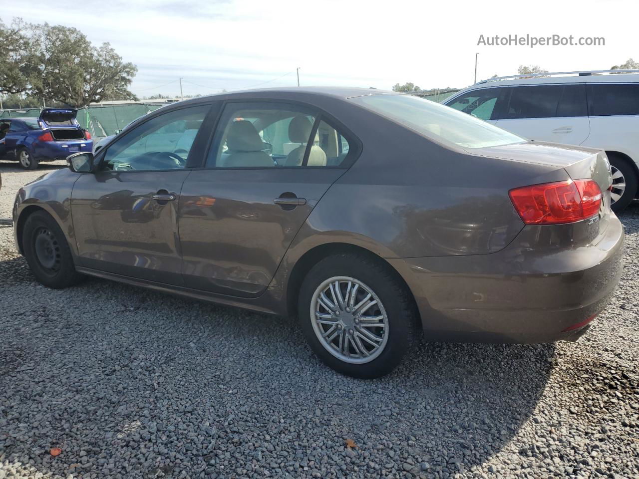 2011 Volkswagen Jetta Se Brown vin: 3VWDX7AJ3BM021807