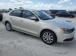 2011 Volkswagen Jetta Se Beige vin: 3VWDX7AJ9BM316328