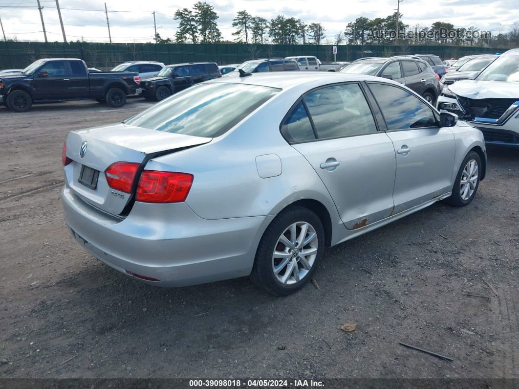 2011 Volkswagen Jetta 2.5l Se Silver vin: 3VWDZ7AJXBM082971