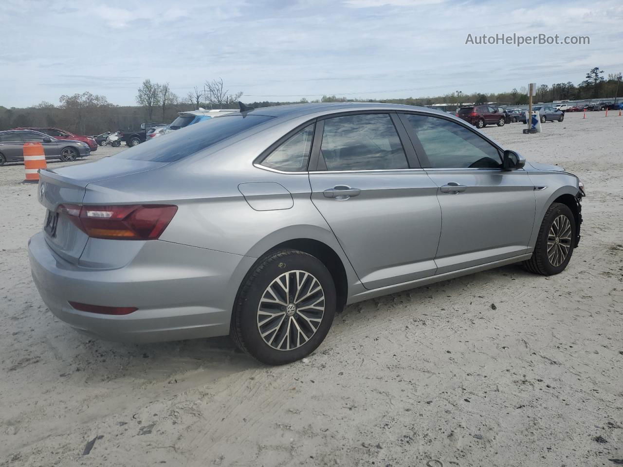 2019 Volkswagen Jetta Sel Silver vin: 3VWE57BU4KM230430