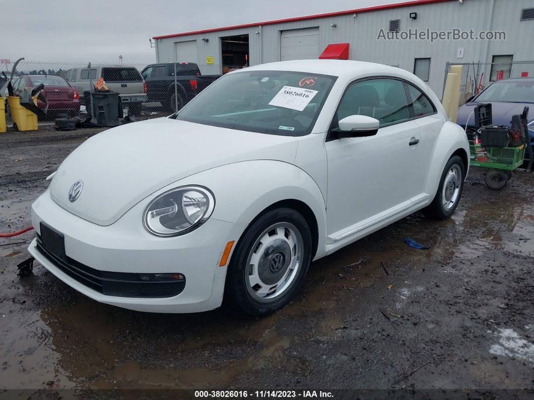 2016 Volkswagen Beetle 1.8t Classic White vin: 3VWF17AT0GM636396