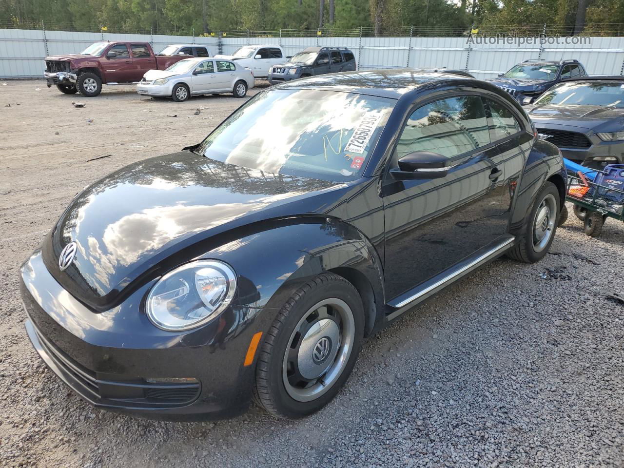 2016 Volkswagen Beetle 1.8t Black vin: 3VWF17AT0GM638990