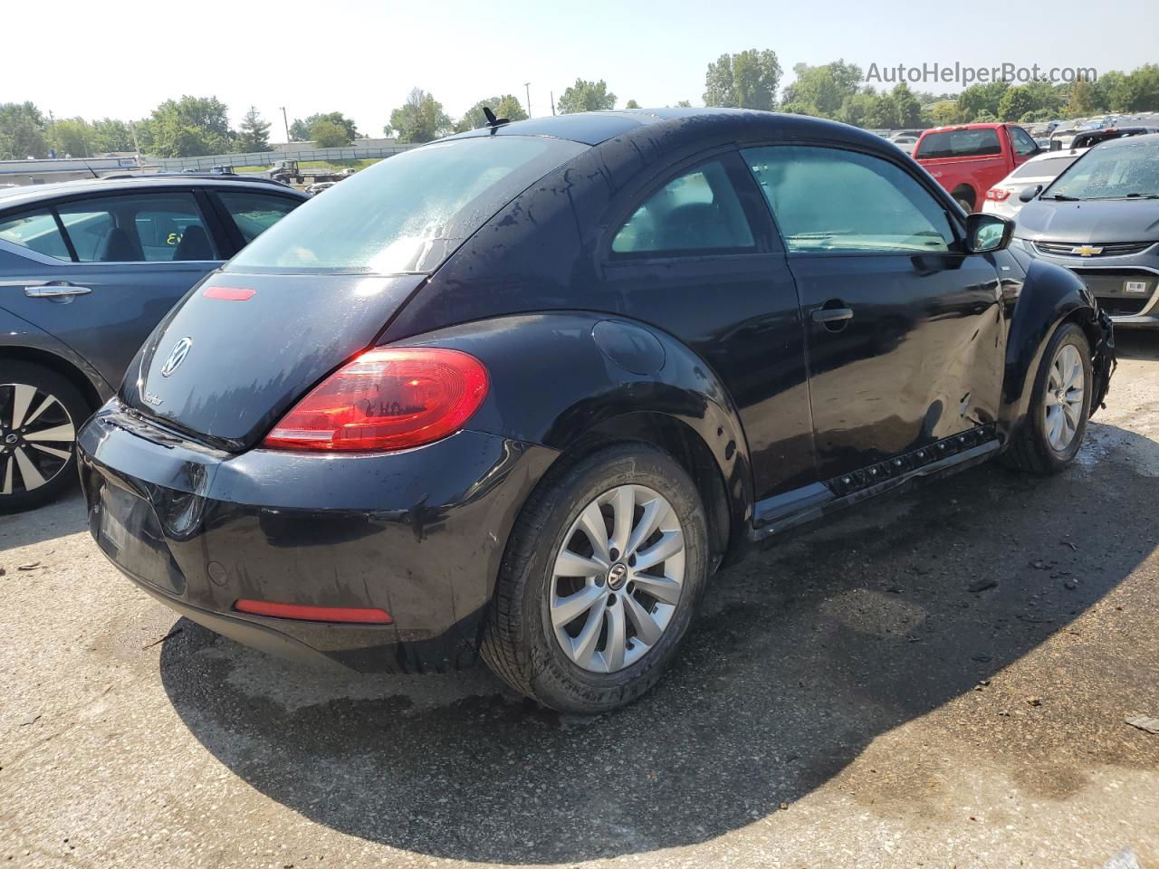 2016 Volkswagen Beetle 1.8t Черный vin: 3VWF17AT5GM605273