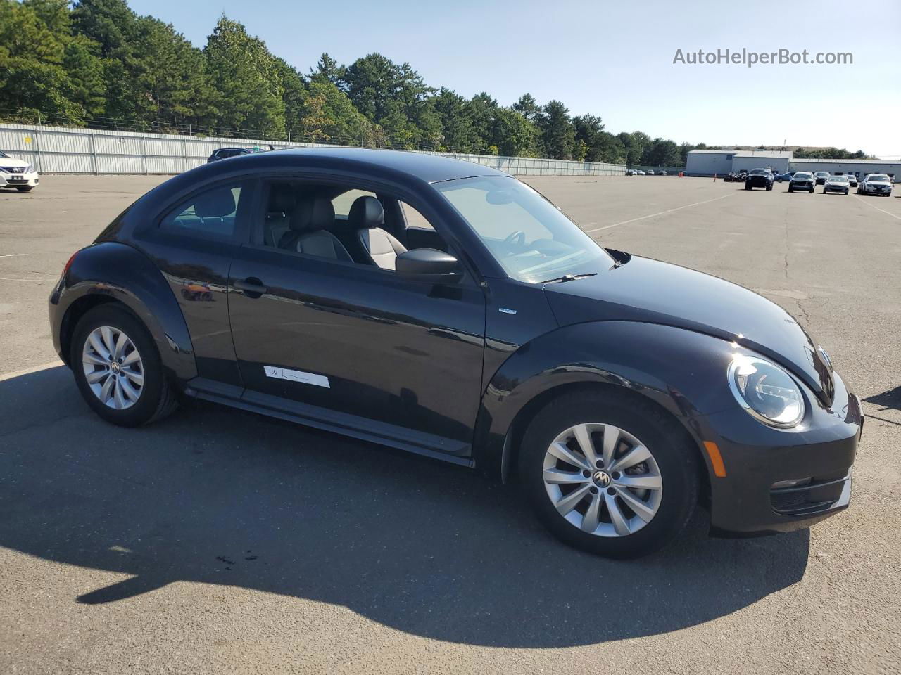 2016 Volkswagen Beetle 1.8t Черный vin: 3VWF17AT7GM609602