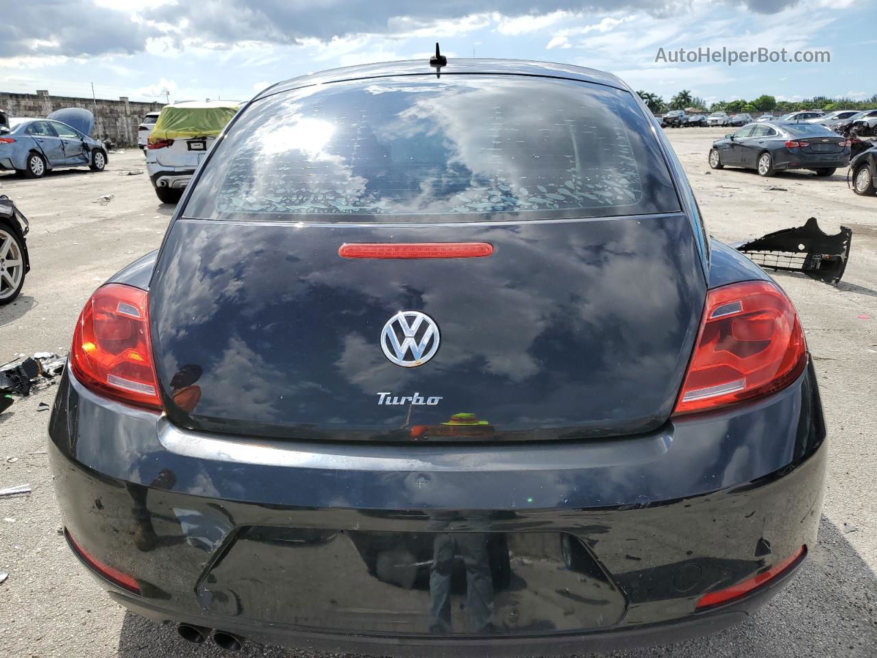 2016 Volkswagen Beetle 1.8t Черный vin: 3VWF17AT7GM610426