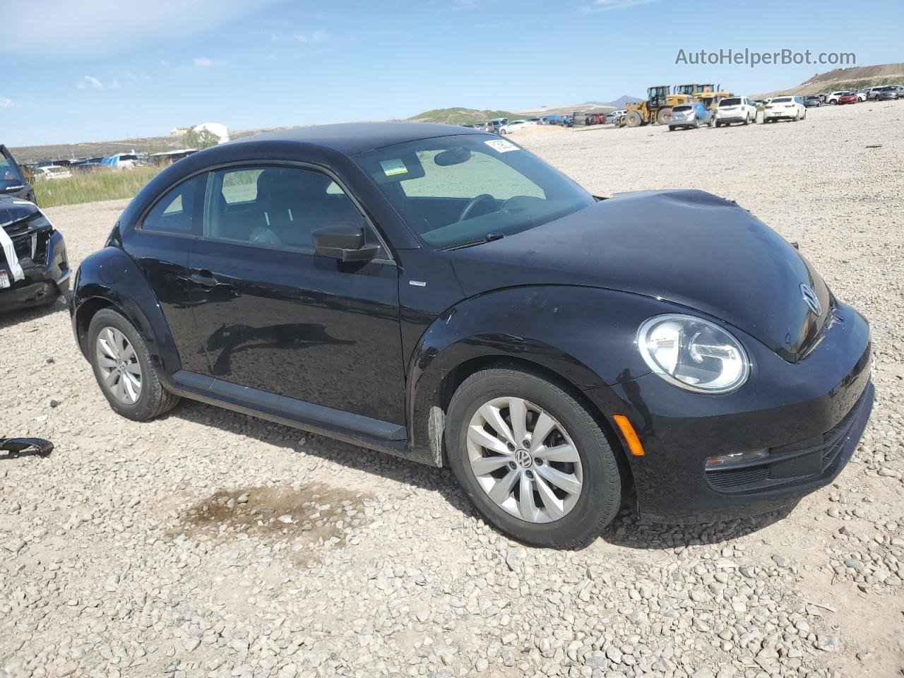2016 Volkswagen Beetle 1.8t Черный vin: 3VWF17AT7GM612449