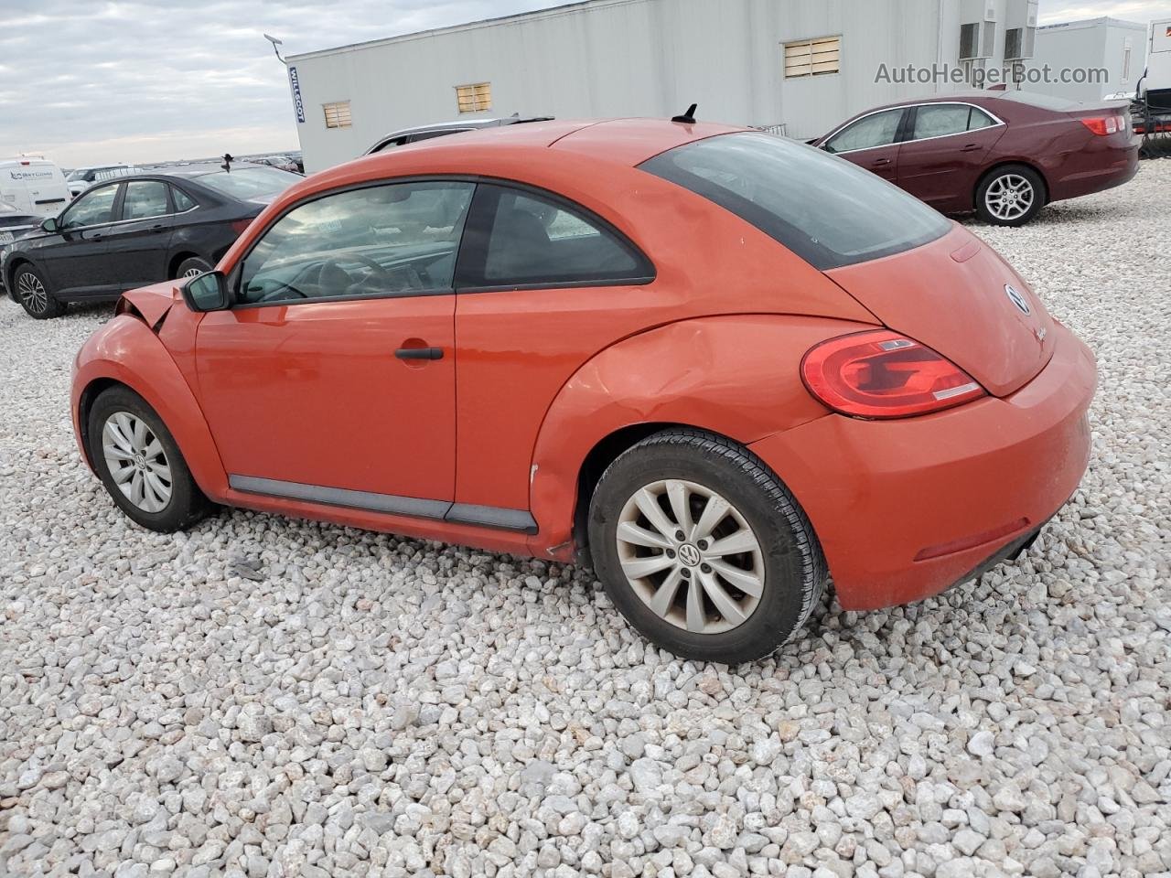 2016 Volkswagen Beetle 1.8t Оранжевый vin: 3VWF17AT8GM601945