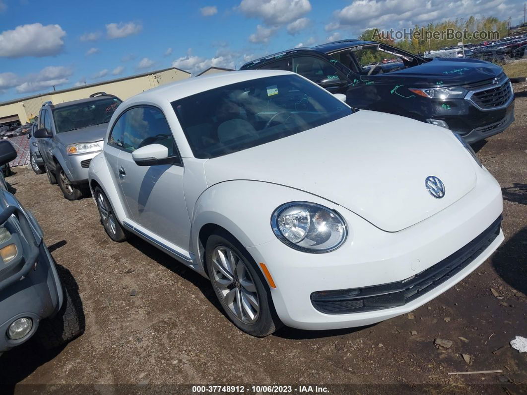 2016 Volkswagen Beetle Coupe 1.8t Classic White vin: 3VWF17AT8GM637960