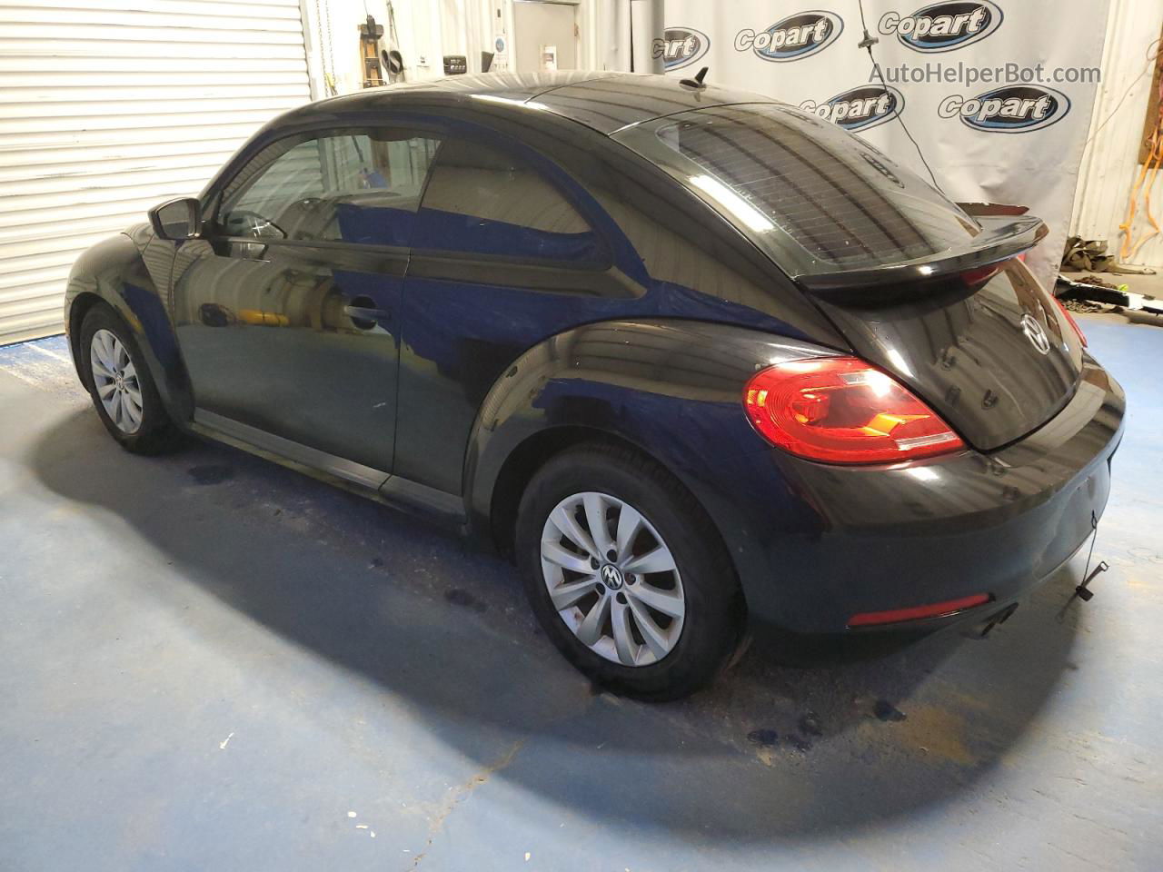 2014 Volkswagen Beetle  Черный vin: 3VWF17AT9EM640427