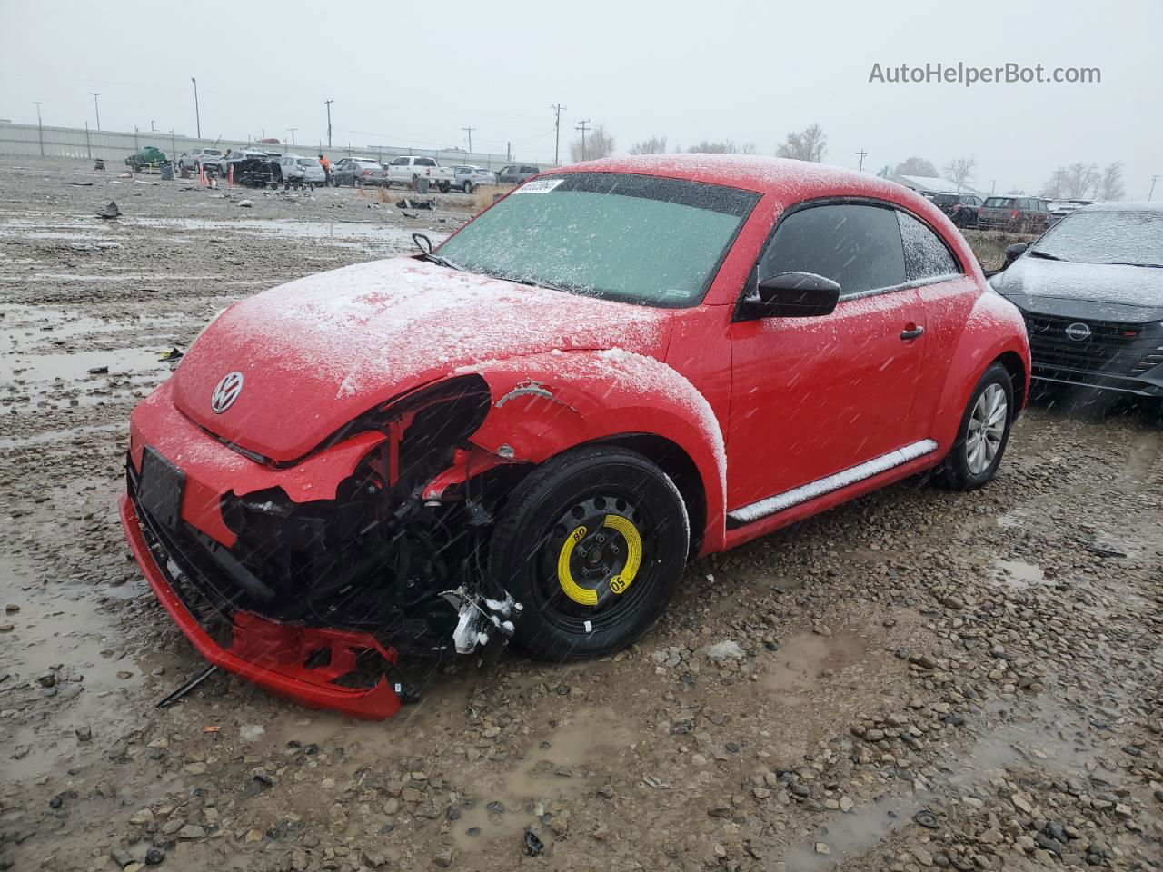 2014 Volkswagen Beetle  Red vin: 3VWF17AT9EM647037