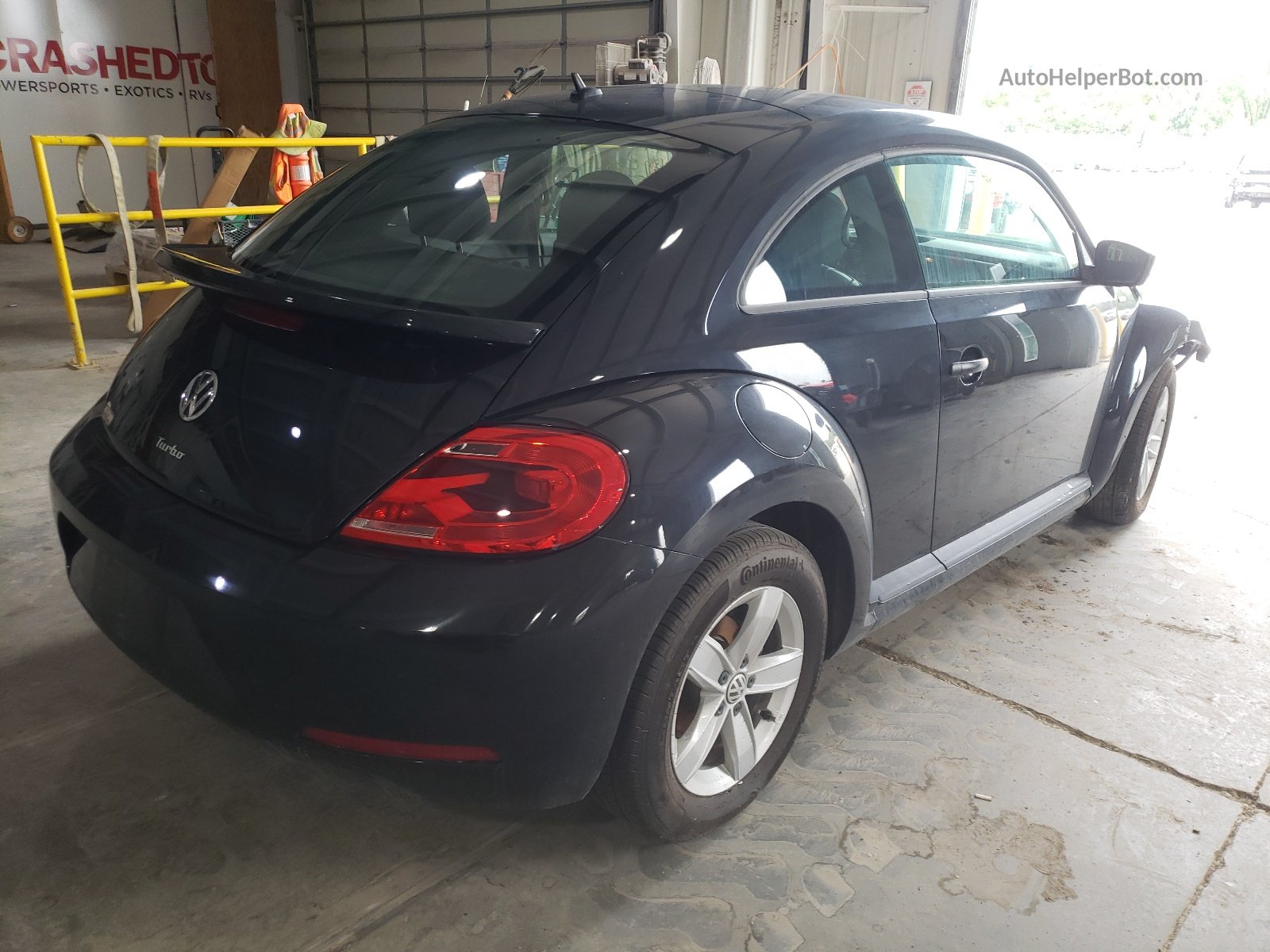 2016 Volkswagen Beetle 1.8t Black vin: 3VWF17AT9GM611237