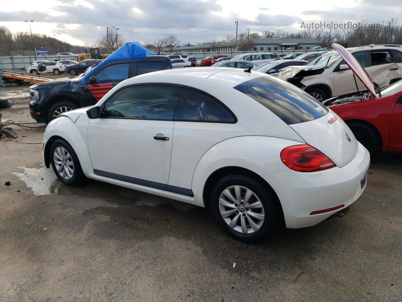 2014 Volkswagen Beetle  White vin: 3VWFP7AT1EM603029