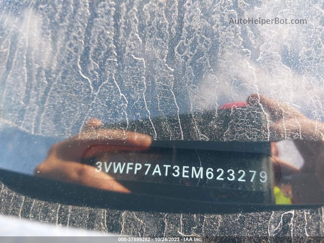 2014 Volkswagen Beetle 2.5l Entry Gray vin: 3VWFP7AT3EM623279