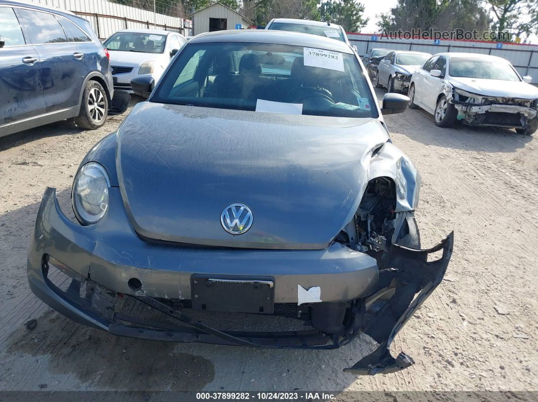 2014 Volkswagen Beetle 2.5l Entry Серый vin: 3VWFP7AT3EM623279