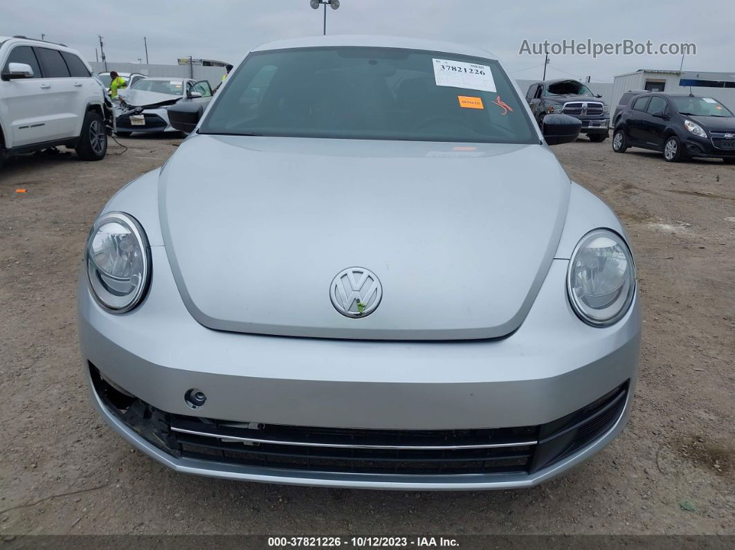 2014 Volkswagen Beetle Coupe 2.5l Entry Silver vin: 3VWFP7AT9EM621374