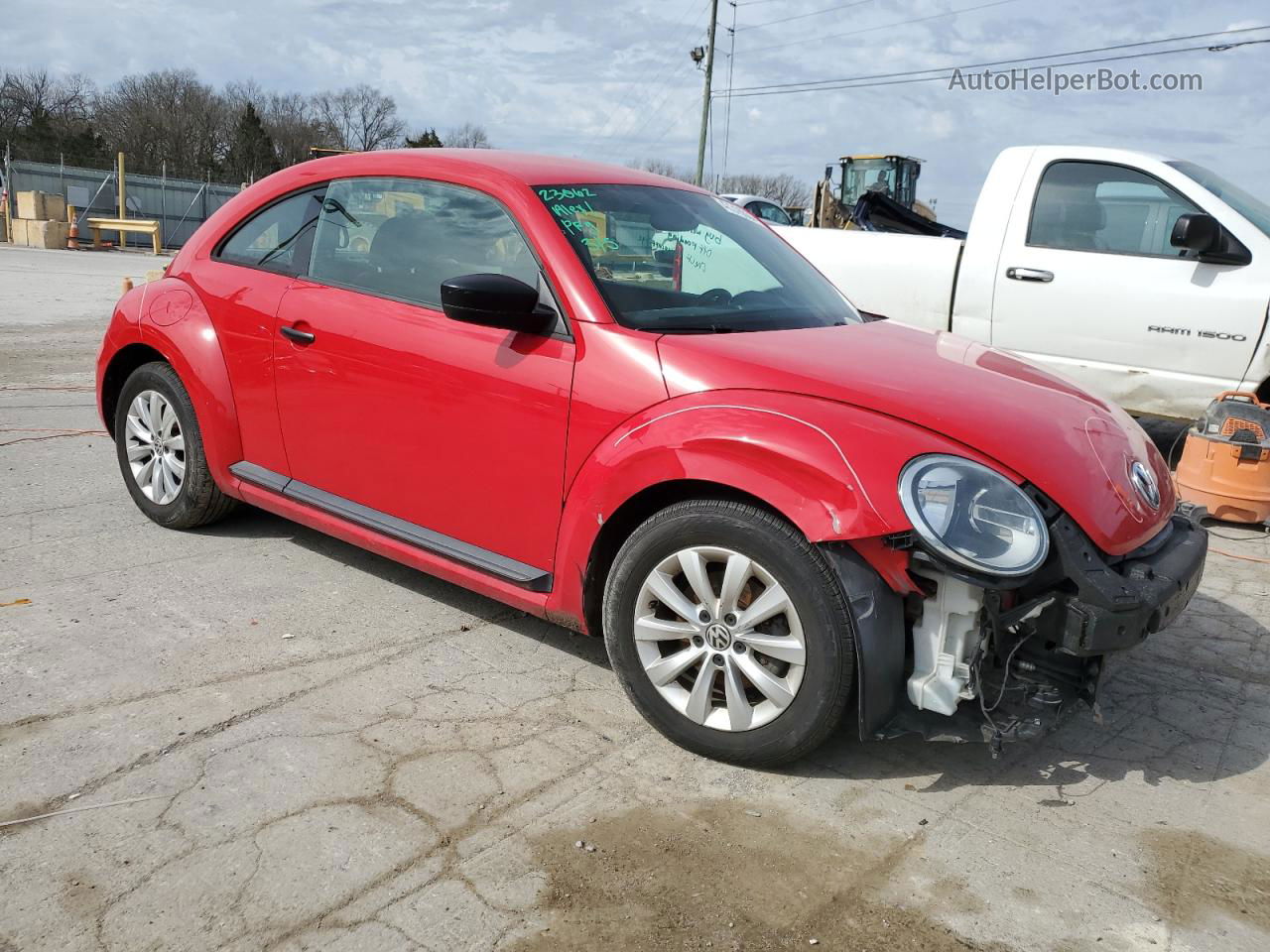 2014 Volkswagen Beetle  Красный vin: 3VWFP7AT9EM625621