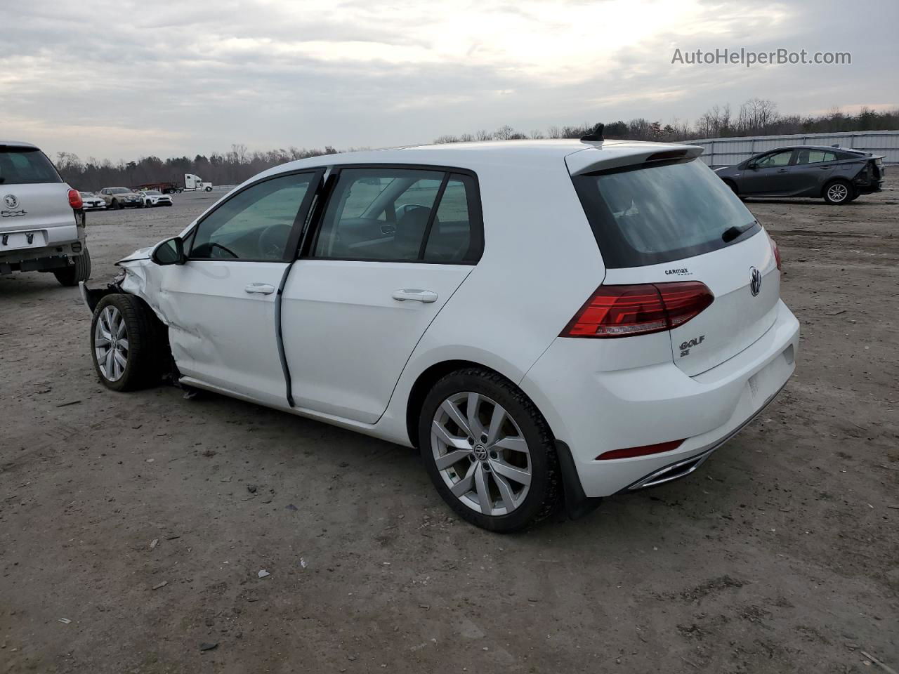 2019 Volkswagen Golf S Белый vin: 3VWG57AU3KM011954