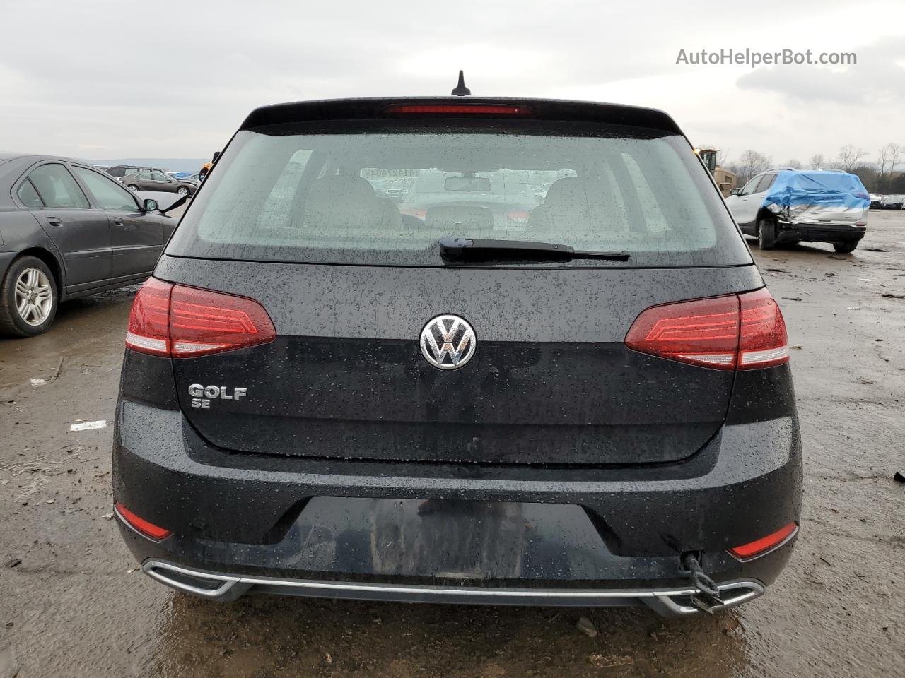 2019 Volkswagen Golf S Черный vin: 3VWG57AU6KM031096