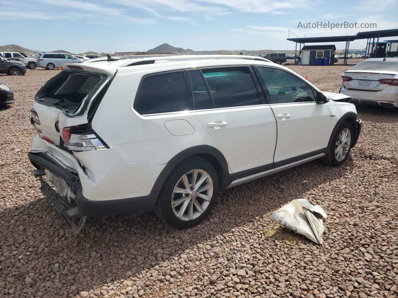 2019 Volkswagen Golf Alltrack S White vin: 3VWH17AU3KM510219