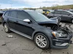 2017 Volkswagen Golf Alltrack S Черный vin: 3VWH17AU8HM540681