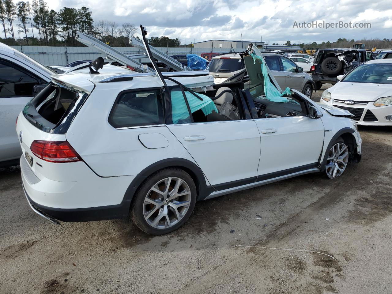 2019 Volkswagen Golf Alltrack S Белый vin: 3VWH17AUXKM503655