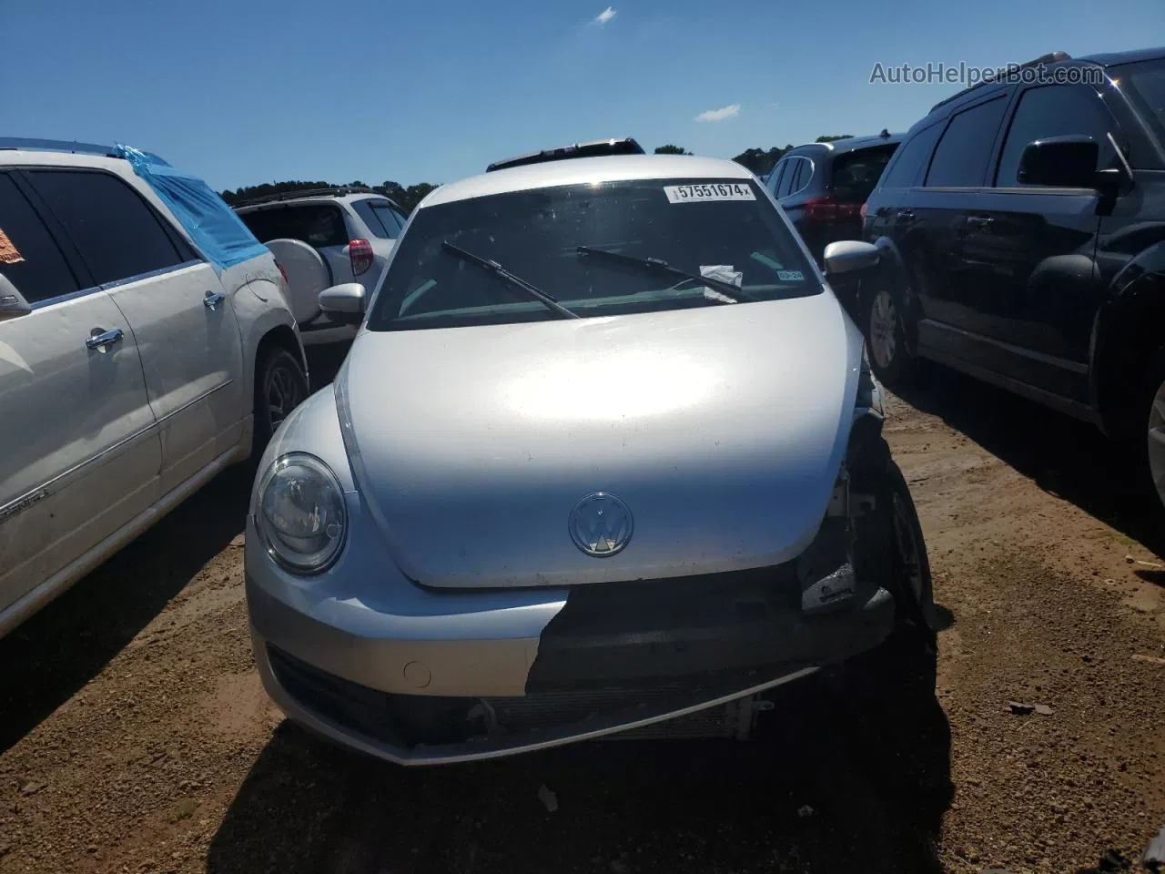 2014 Volkswagen Beetle  Серебряный vin: 3VWHX7AT4EM629407