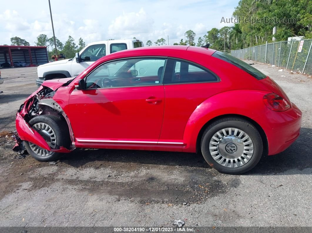 2014 Volkswagen Beetle 2.5l Красный vin: 3VWHX7AT8EM628972