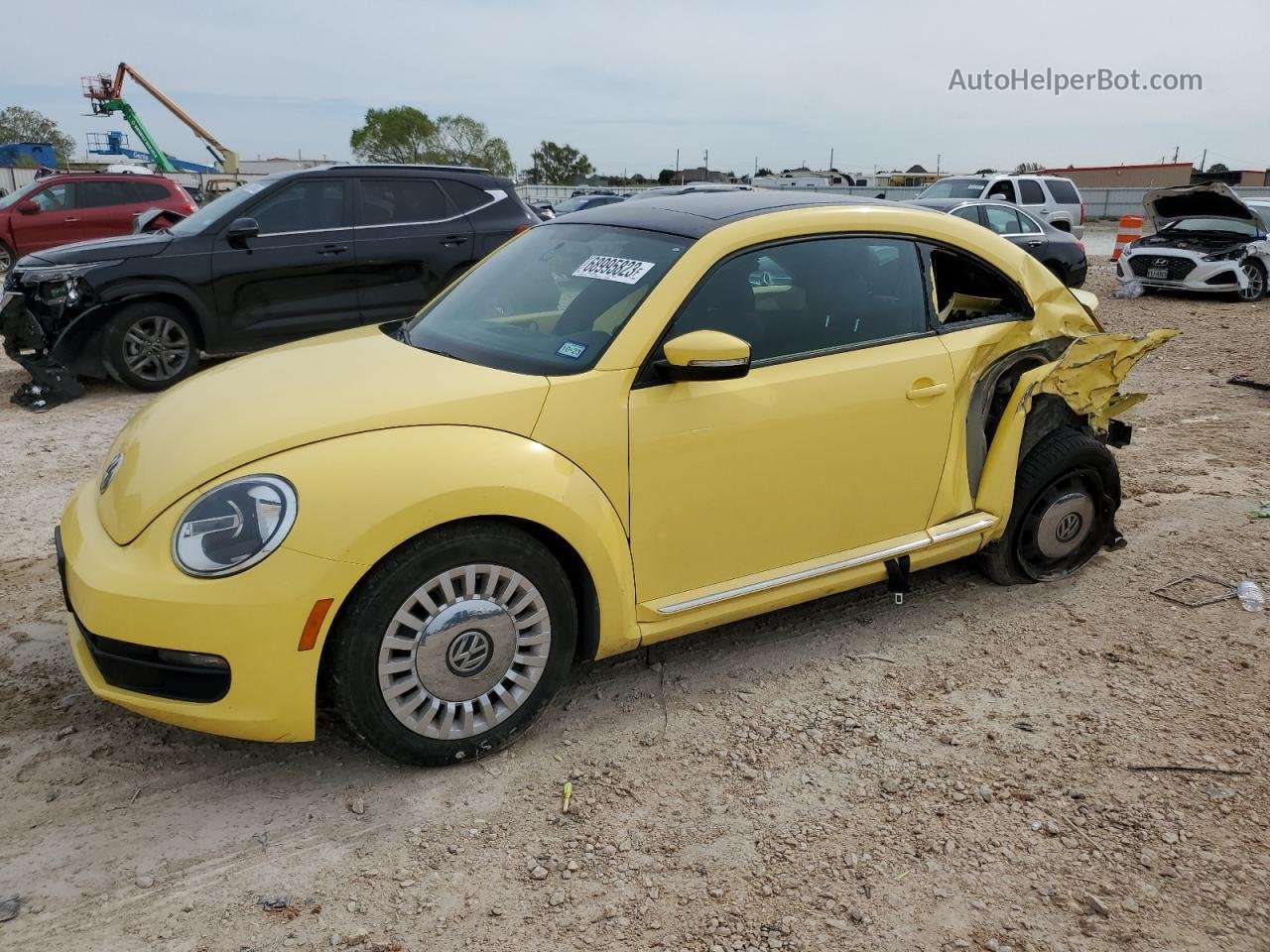 2014 Volkswagen Beetle  Yellow vin: 3VWJ07AT2EM658359