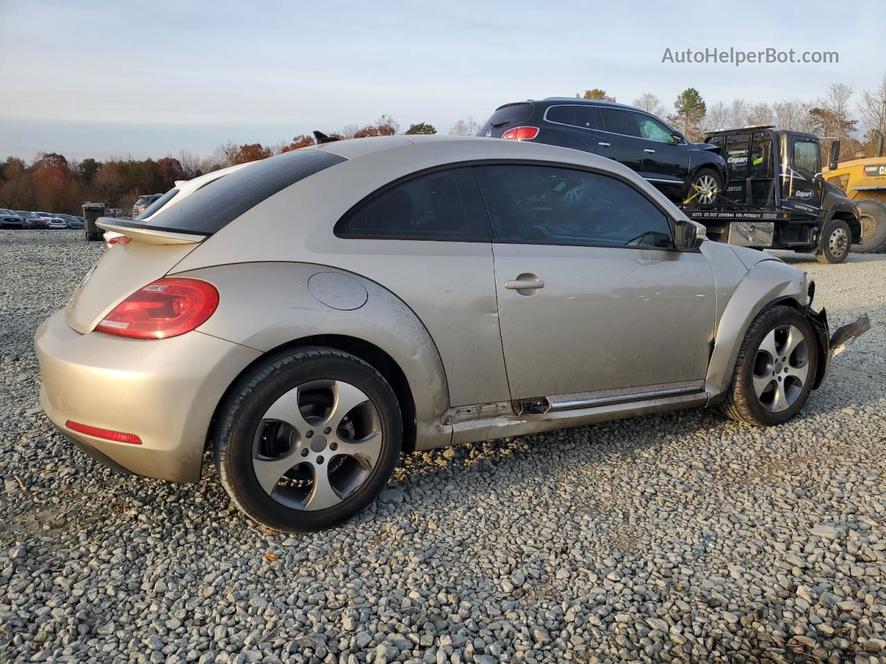 2016 Volkswagen Beetle Se Gold vin: 3VWJ07AT2GM608290