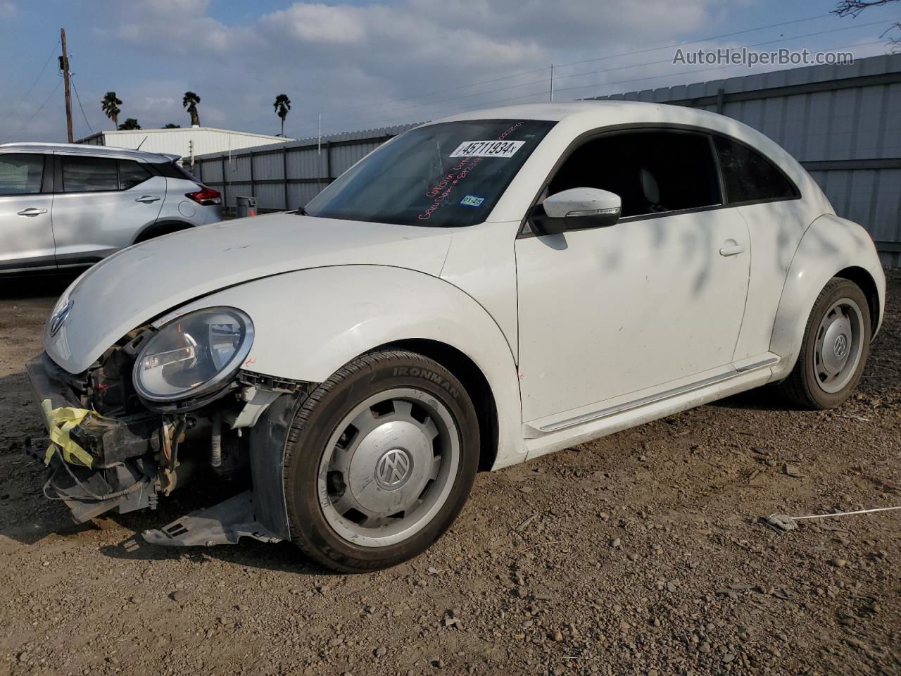 2014 Volkswagen Beetle  White vin: 3VWJ07AT5EM662387