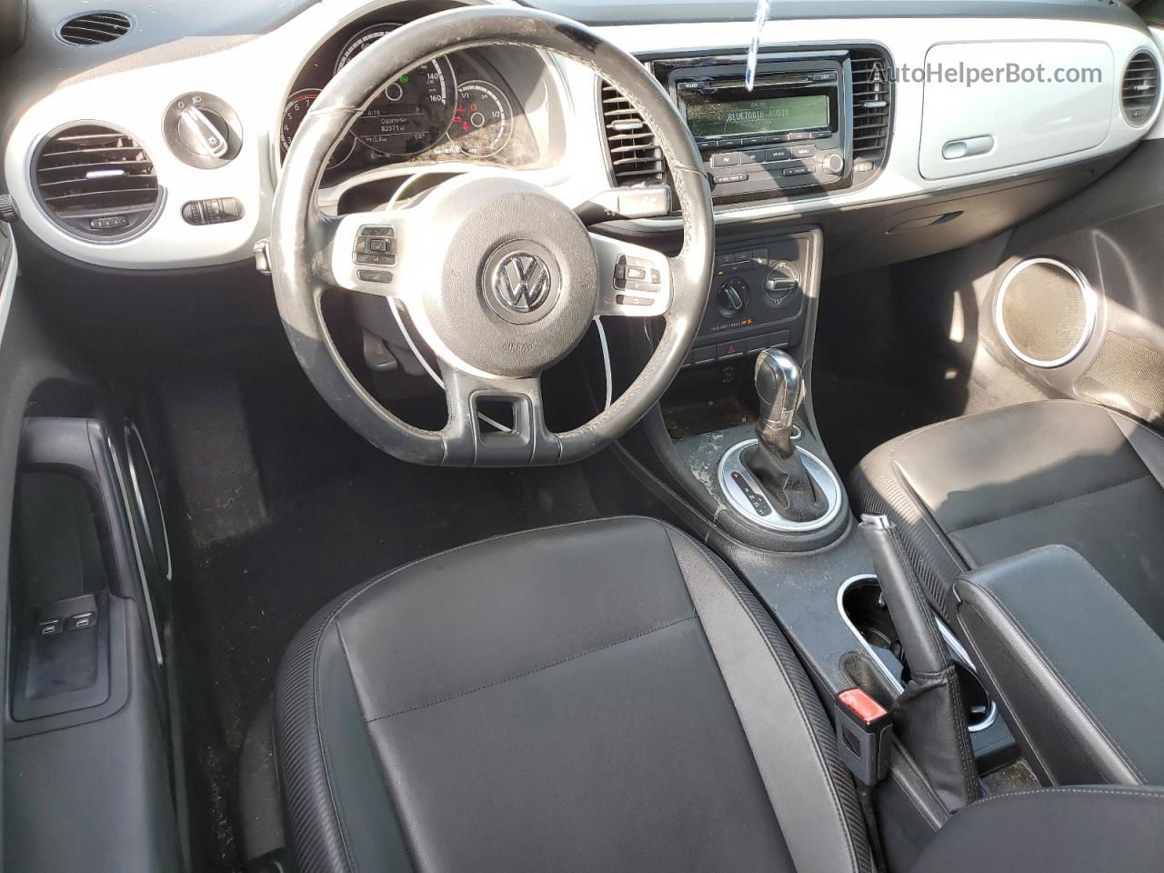 2014 Volkswagen Beetle  Белый vin: 3VWJ07AT5EM662387